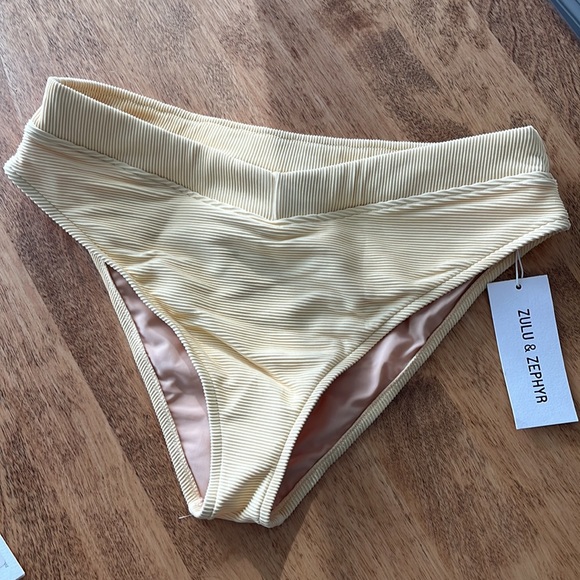 Zulu & Zephyr V Waisted Brief Bikini Bottom - Picture 5 of 6